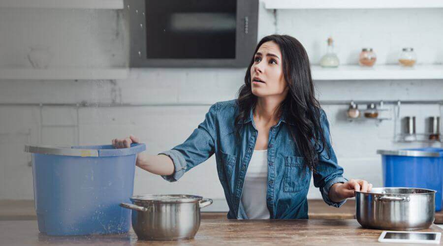 Why choose water damage restoration service for commercial water damage restoration in Cleveland